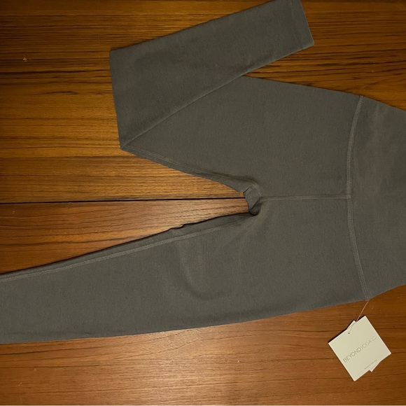 Beyond yoga - Spacedye Caught in the Midi High Waisted Legging - Picture 6 of 6